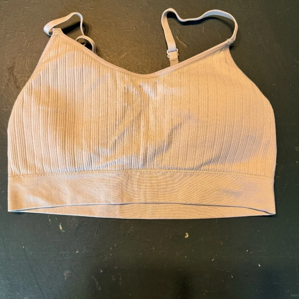 Women's Sports Bras - Picture 10 of 10